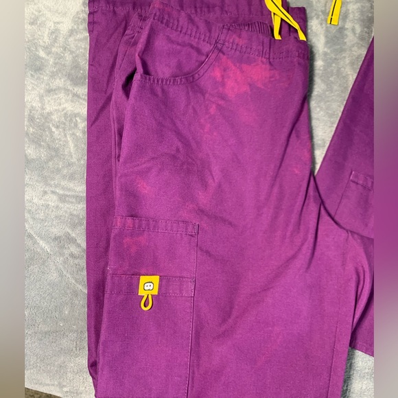 Wonderwink Scrub Set - Picture 7 of 15